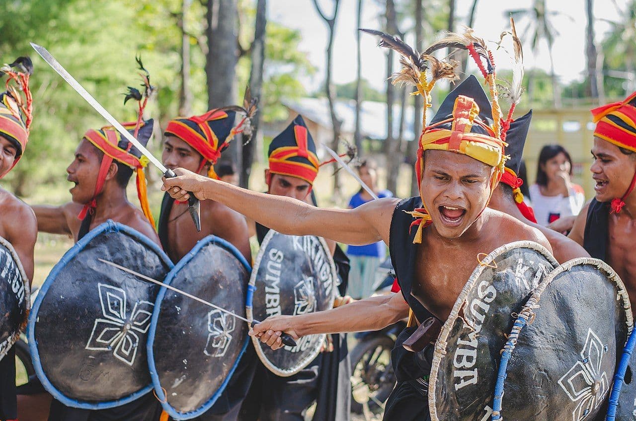 Menelusuri Asal-usul Tari Kataga: Jejak Sejarah, Gerakan, dan Pesan Maknanya