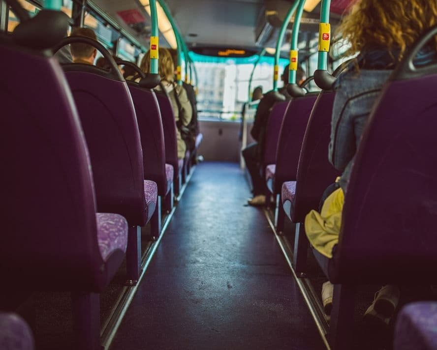 Liburan ke Bandung? Inilah Daftar Harga Jakarta Bandung Travel Terbaru. Mulai dari 80 ribu!