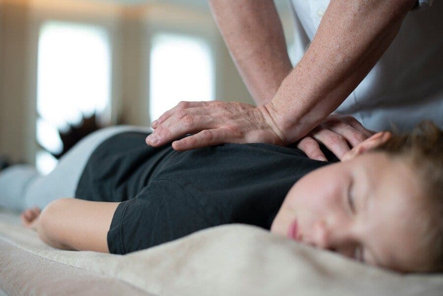 Manfaat Terapi Chiropractic untuk Sakit Leher dan Punggung
