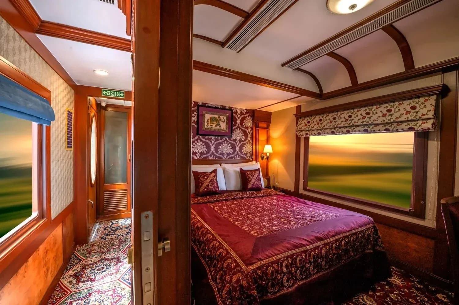 15 Kereta Termewah di Dunia, Serasa Hotel Bintang Lima!