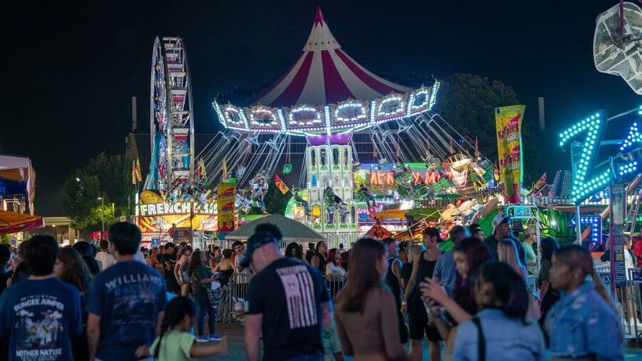10 Malang’s Nighttime Wonders Worth Remembering