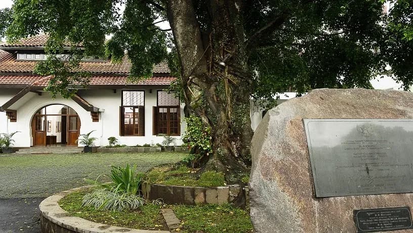 Daya Tarik Gedung Indonesia Menggugat, Lokasi, Sejarah dan Ragam Aktivitas