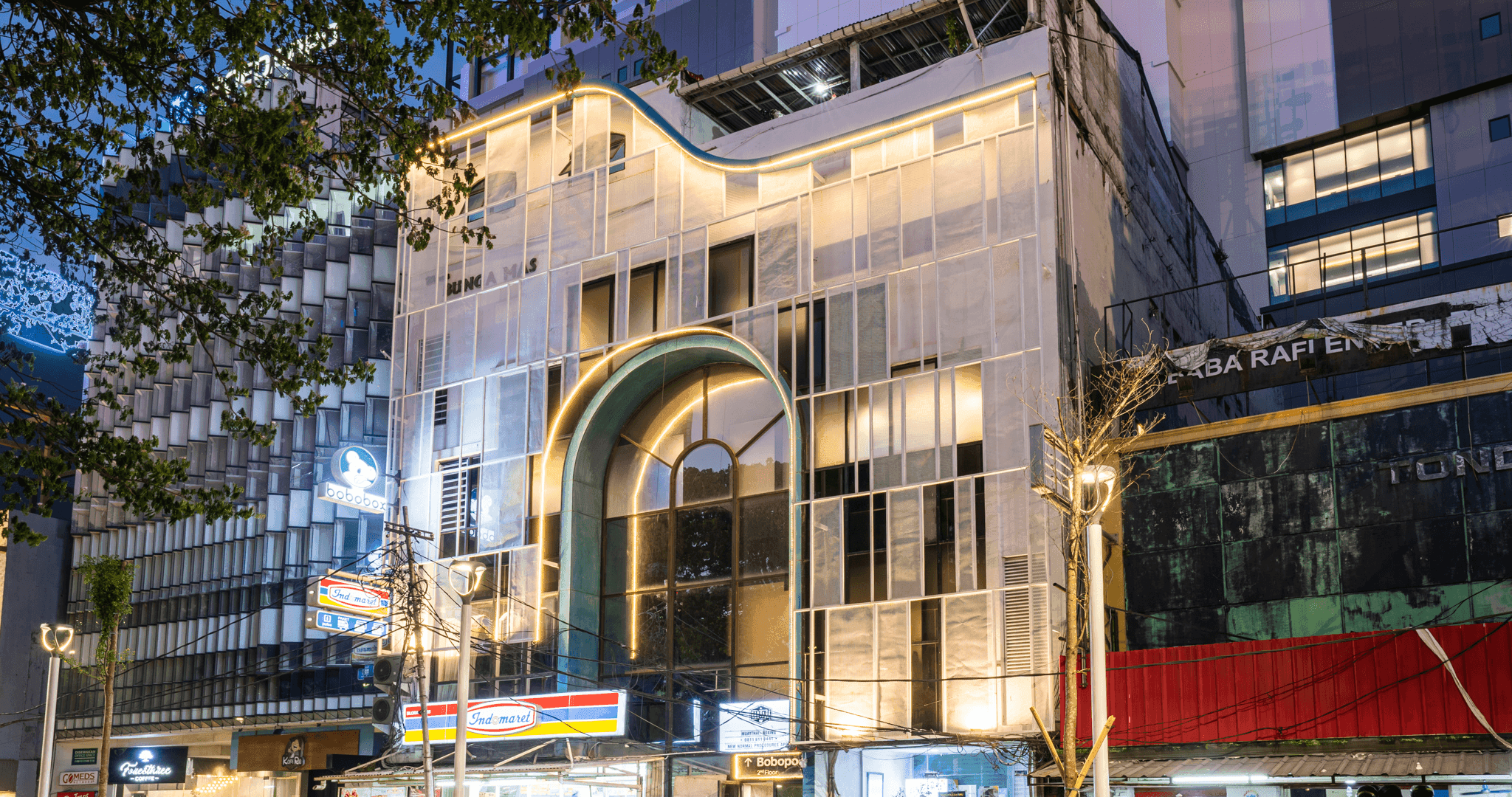 24 Jam Keliling Thamrin, Jakarta: Dari CFD Hingga Kulineran Seru!