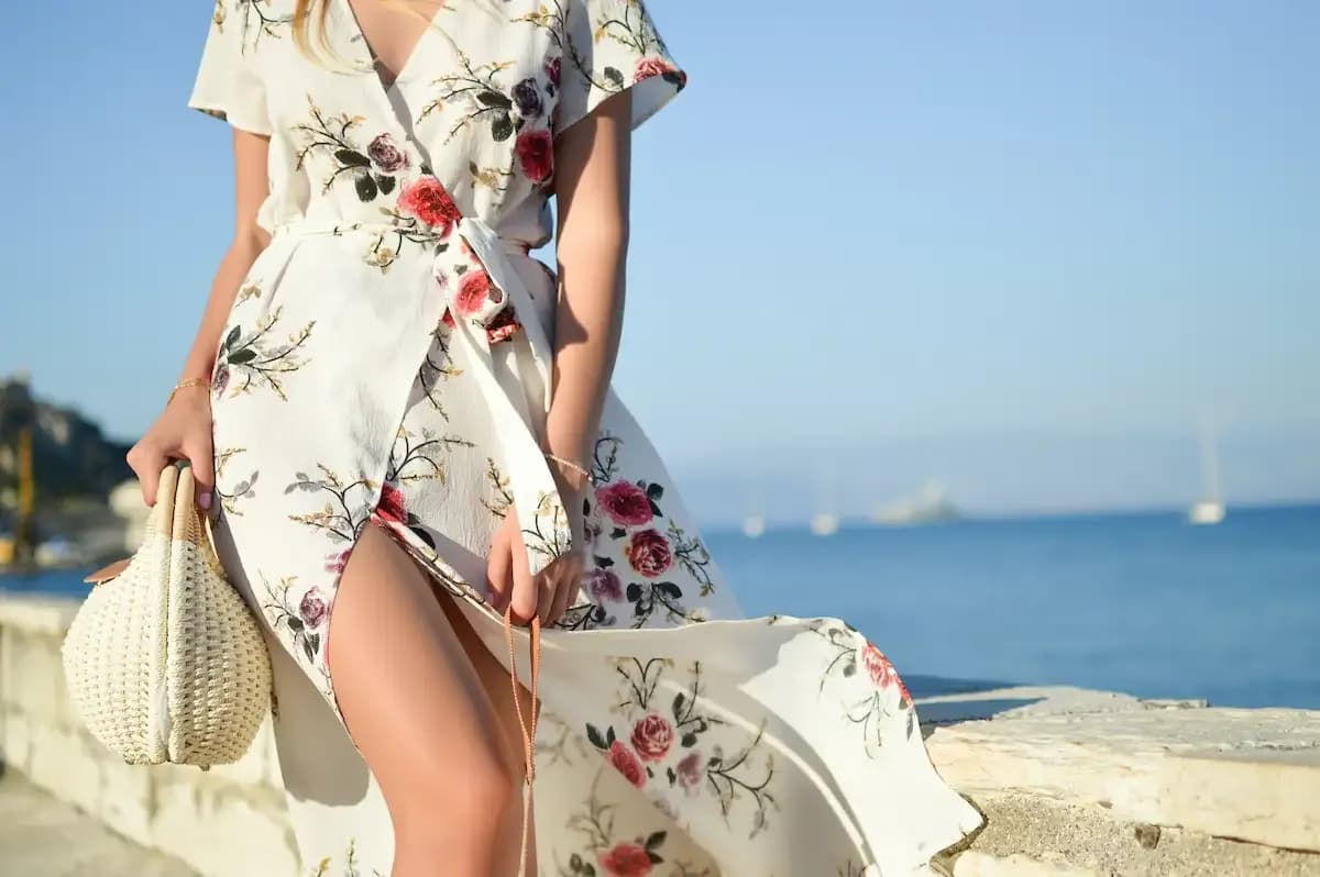 Fashion Guidelines: What Not to Wear in Summer and Summer Styling Tips