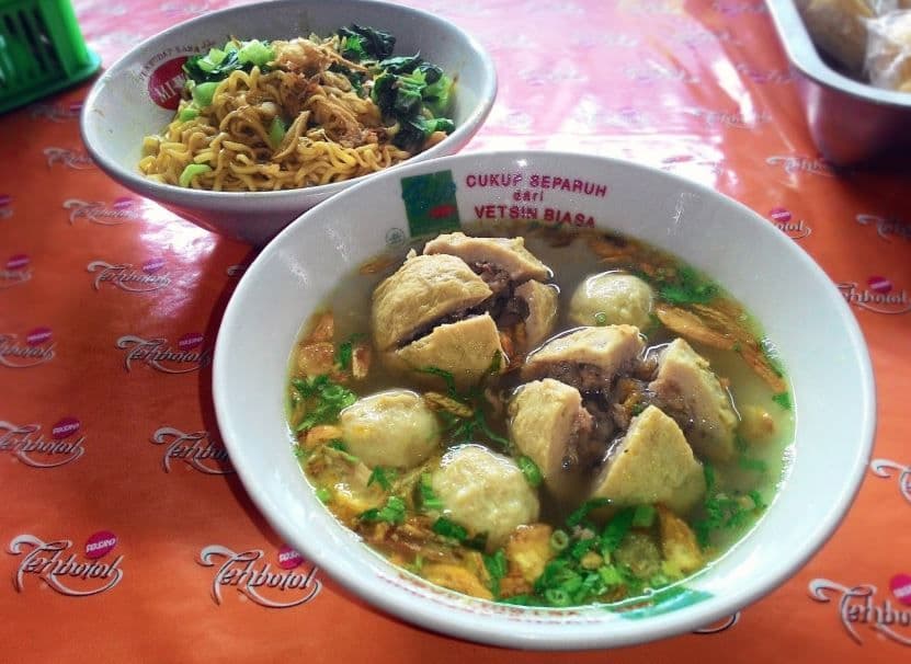 Kamu Harus Banget Coba 6 Restoran Bakso Sekitar Bekasi Berikut Ini!