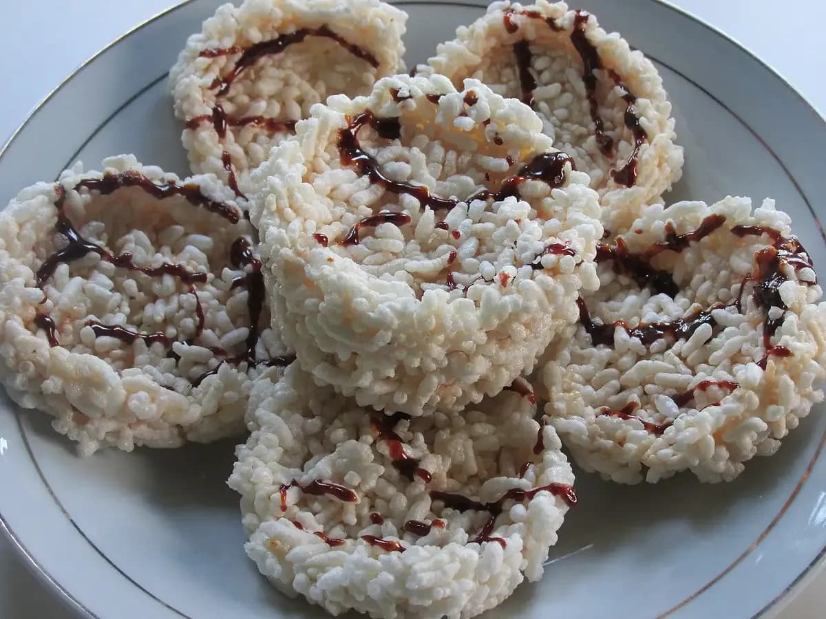 Jangan Lupa untuk Membawa 10 Oleh-Oleh Khas Payakumbuh Ini!