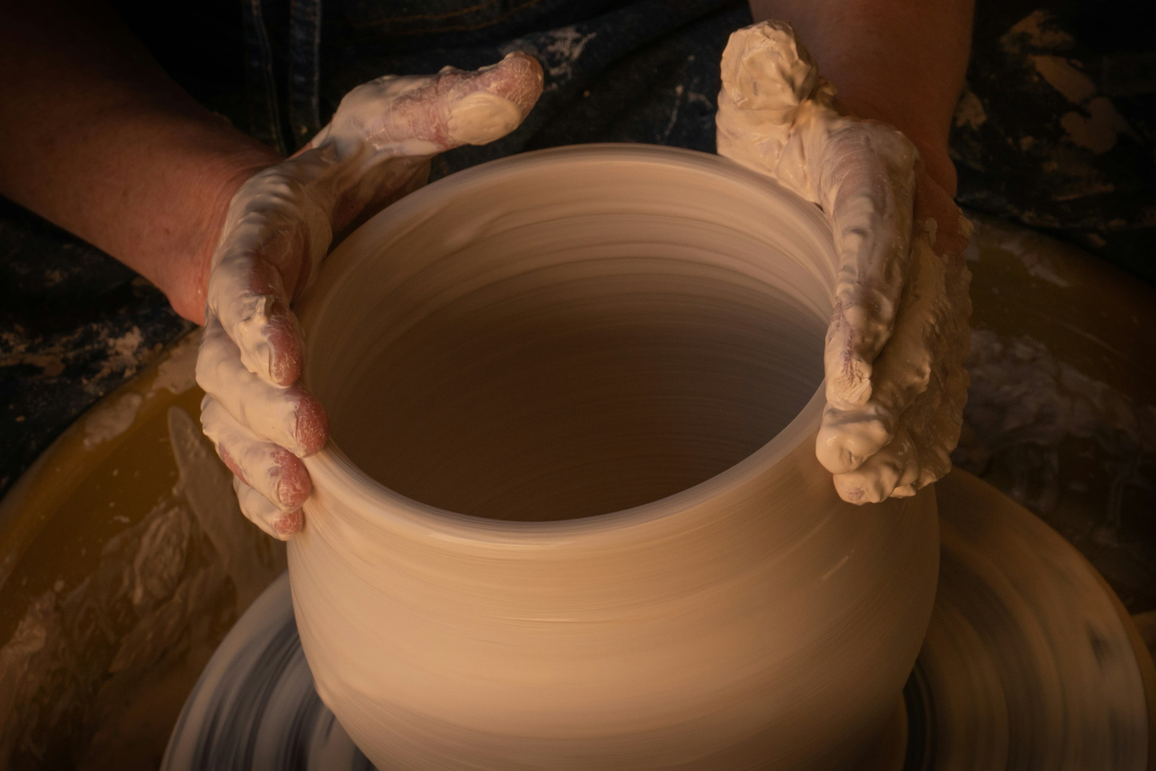 9 Tempat Pottery Class di Jakarta Paling Seru untuk Pemula