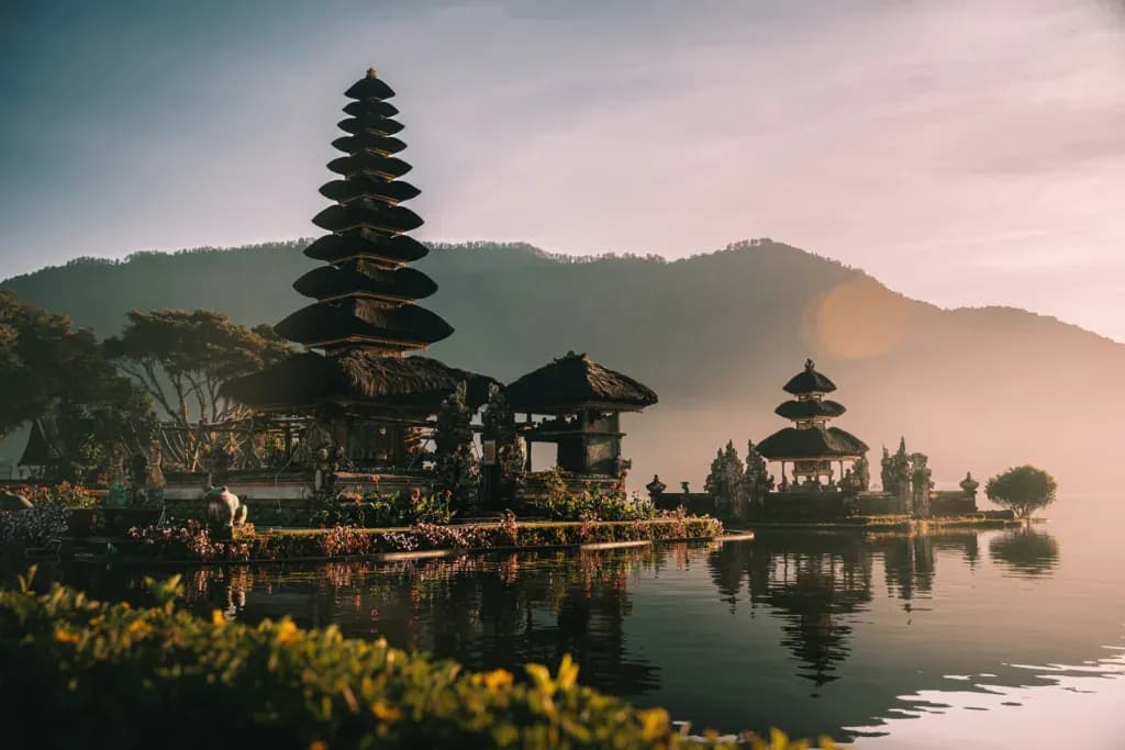 Sejarah Pura Ulun Danu Beratan, Salah Satu Pura Tercantik di Bali