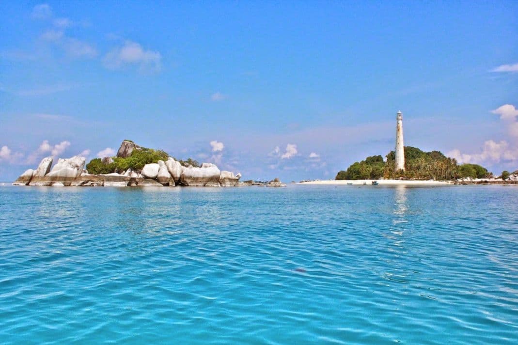 Liburan ke Tanah Laskar Pelangi, Jangan Lewatkan 7 Rekomendasi Tempat Wisata Belitung Ini!
