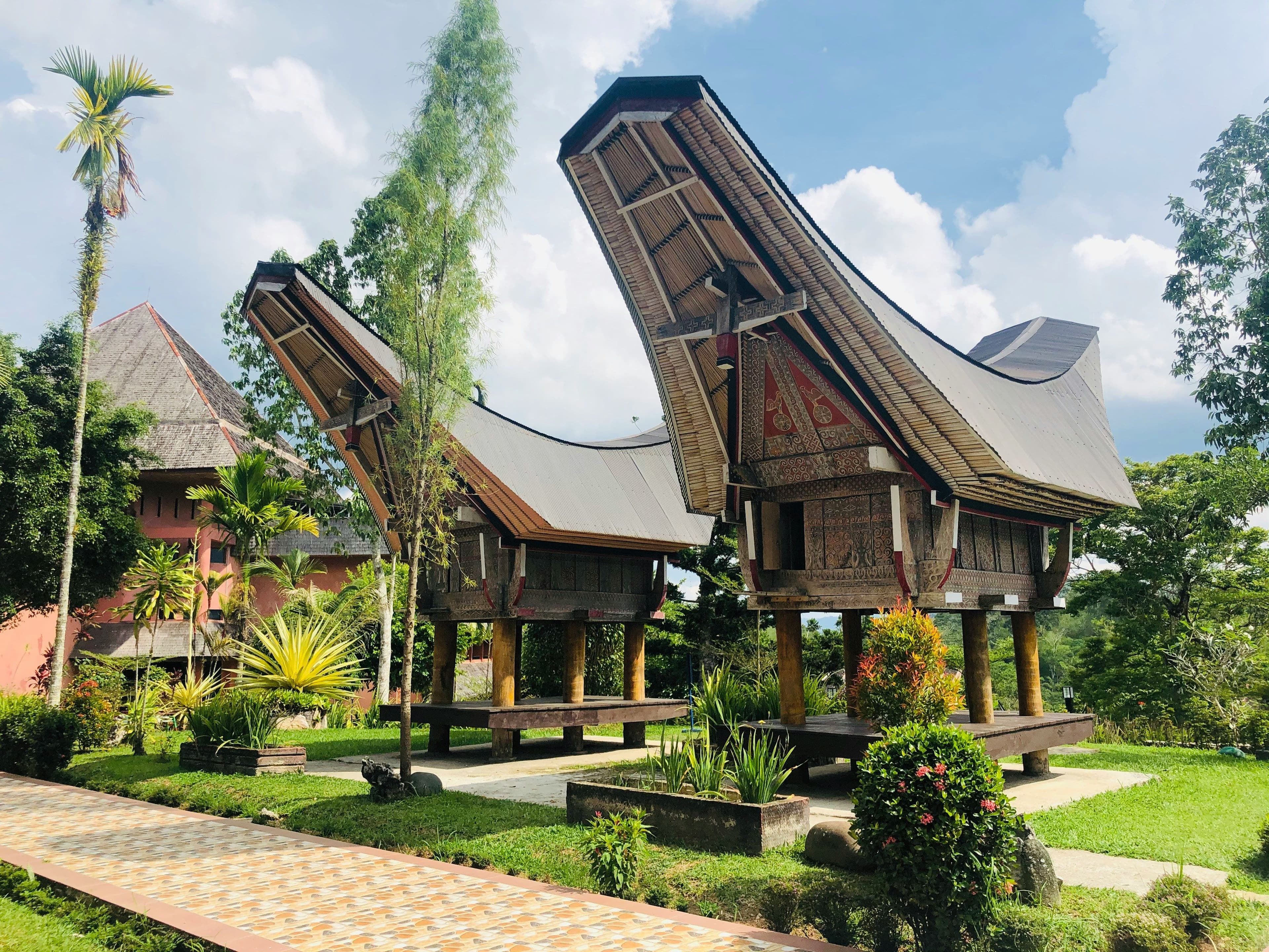 25+ Oleh-Oleh Khas Sulawesi yang Wajib Dibeli, Lezat dan Autentik