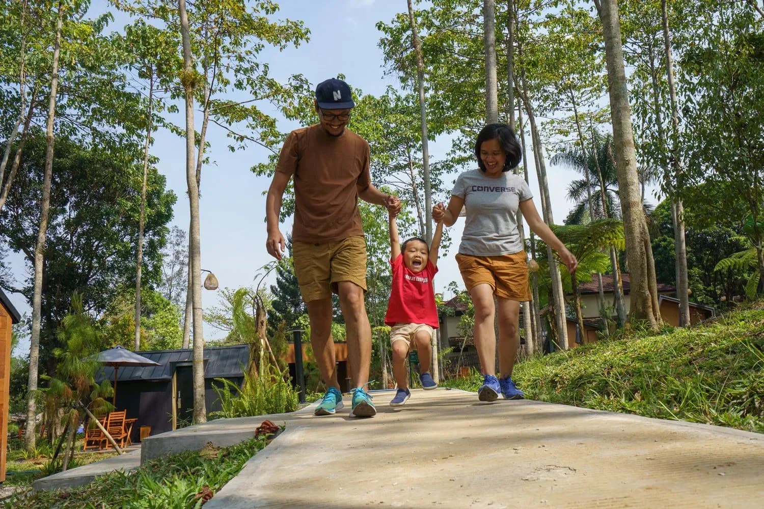 15 Rekomendasi Tempat Outbound Keluarga Terbaik