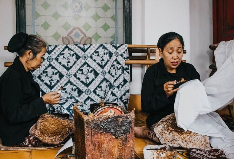 Tak Hanya Benda, Berikut Warisan Budaya Tak Benda yang Menarik Untuk Kamu Ketahui