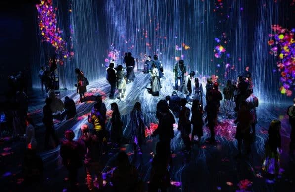 Bukan Louvre, teamLab Borderless Tokyo Ternyata Museum Paling Ramai Dikunjungi di Dunia Lho!