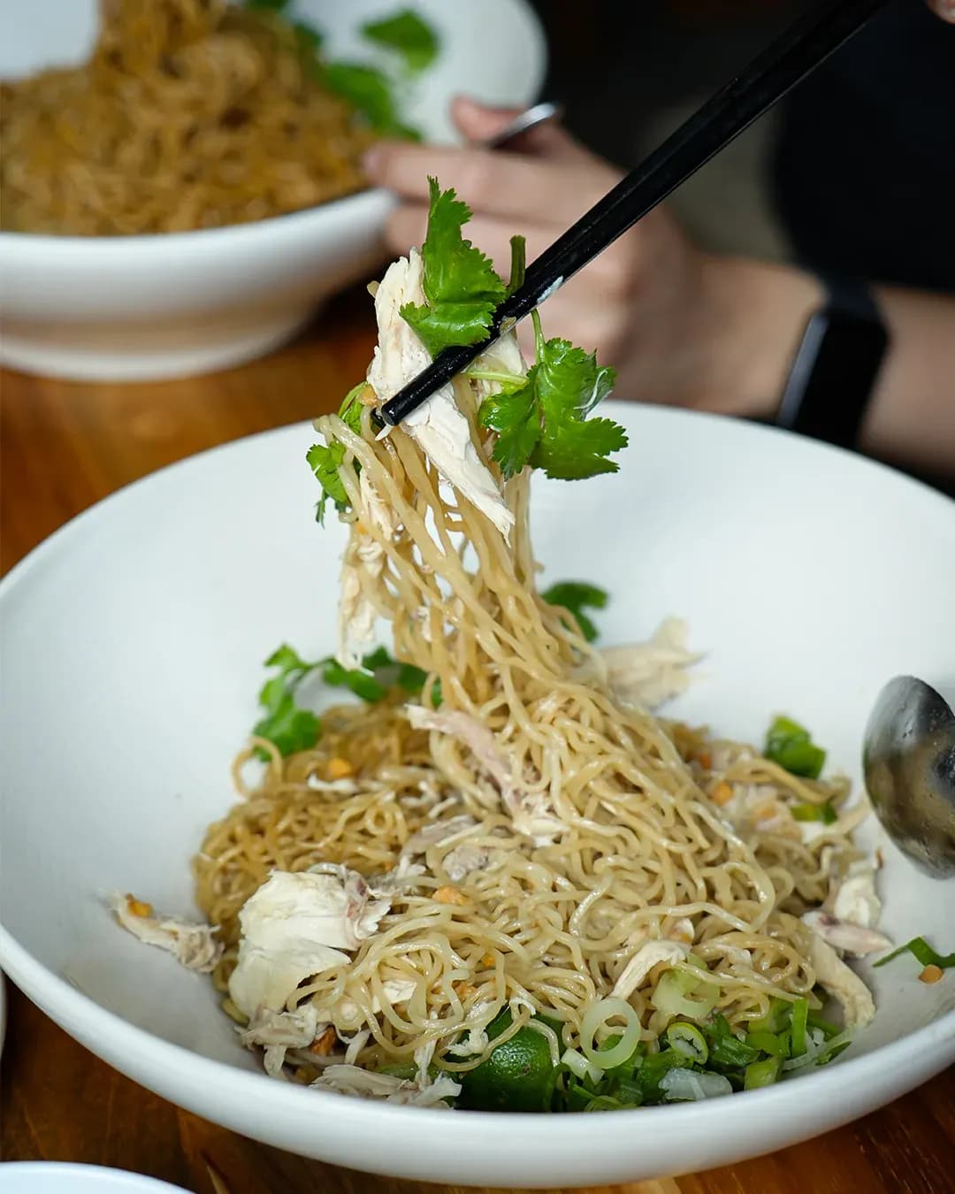 10 Tempat Makan di Kebayoran Baru yang Enak