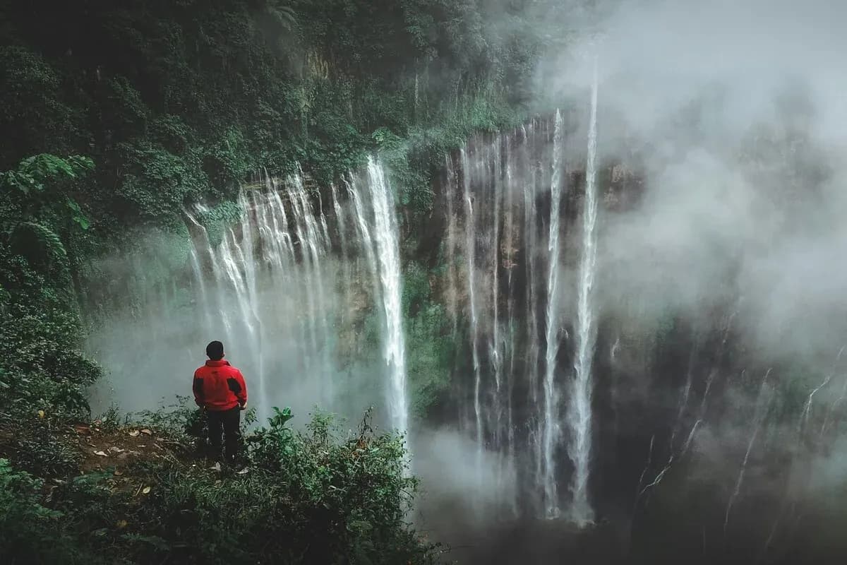 Air Terjun Tumpak Sewu, Surga Dunia Favorit Netizen