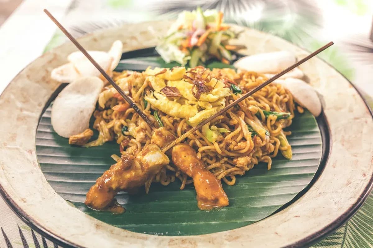 9 Must-Try Bali Foods for Your Next Tropical Getaway
