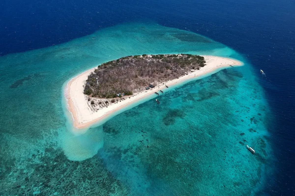 Green Island Banyuwangi: Raja Ampat di Pulau Jawa