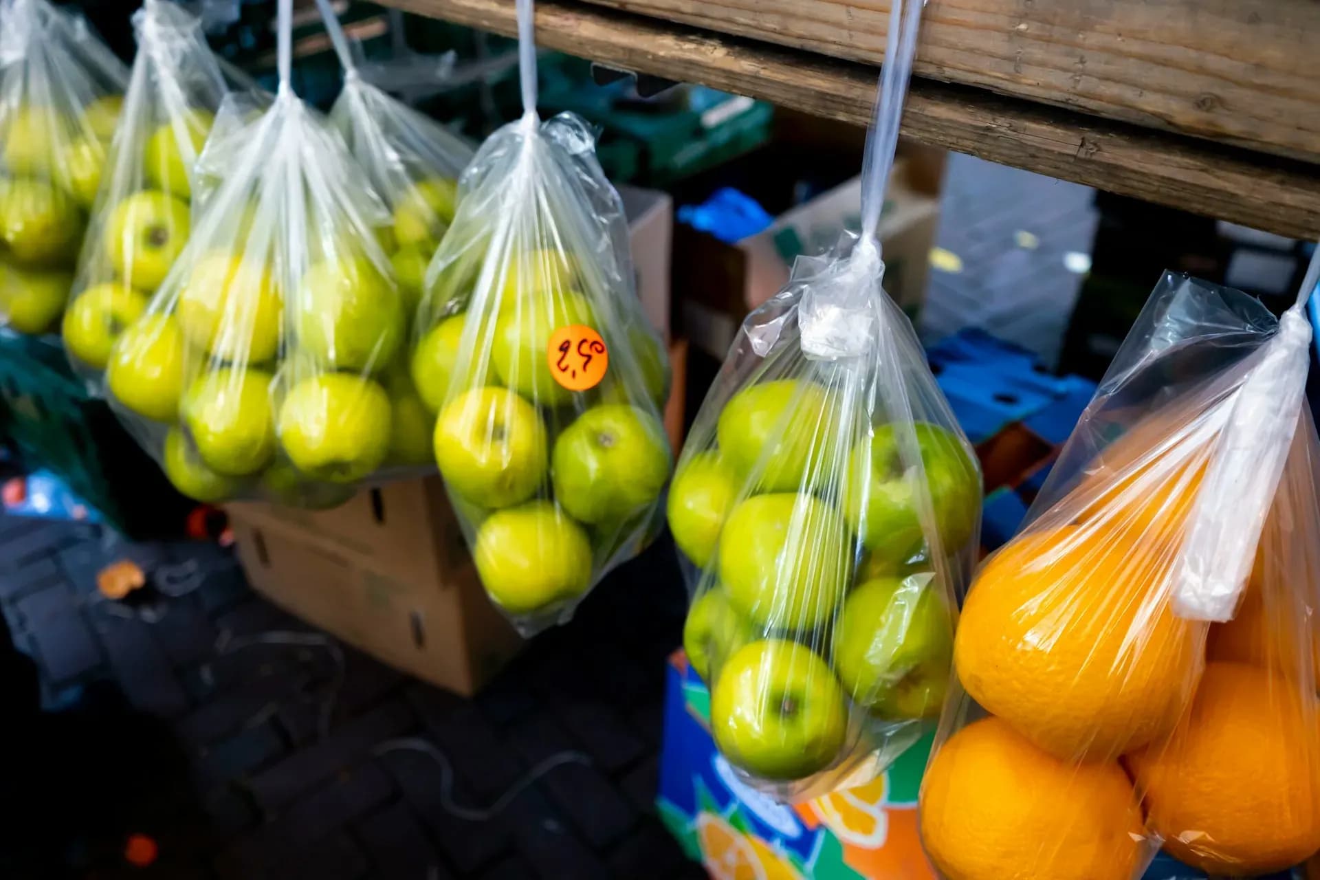 Belanja Tanpa Kantong Plastik Bisa Hemat Pengeluaran, Kok Bisa?
