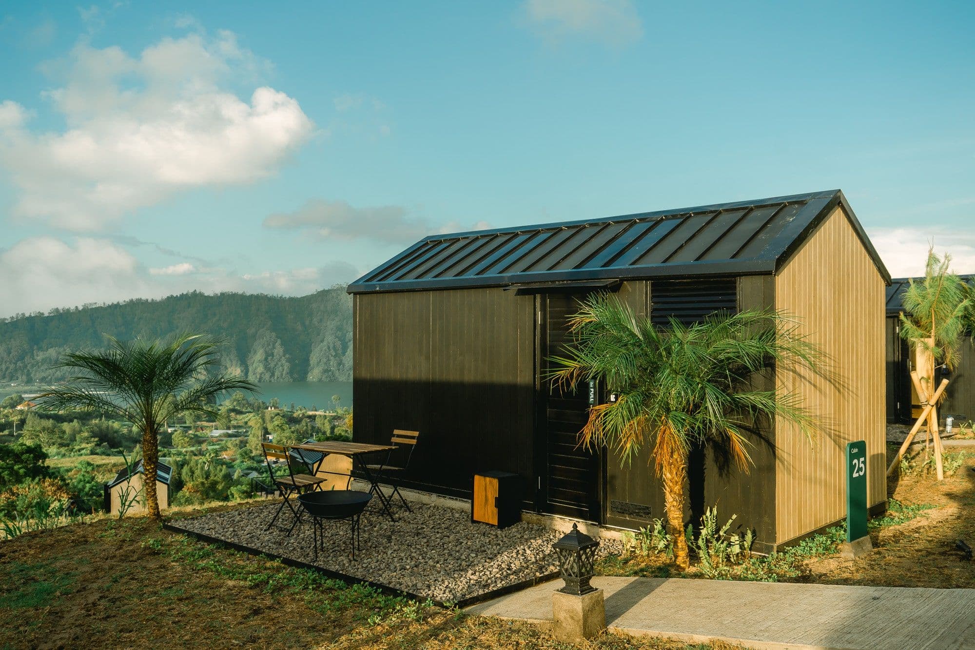 Cari Villa Ubud? Pilih Bobocabin dengan Fasilitas Futurisik!