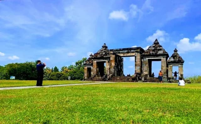 10 Must-Visit Indonesian Temples: The Country’s Spiritual Wonders