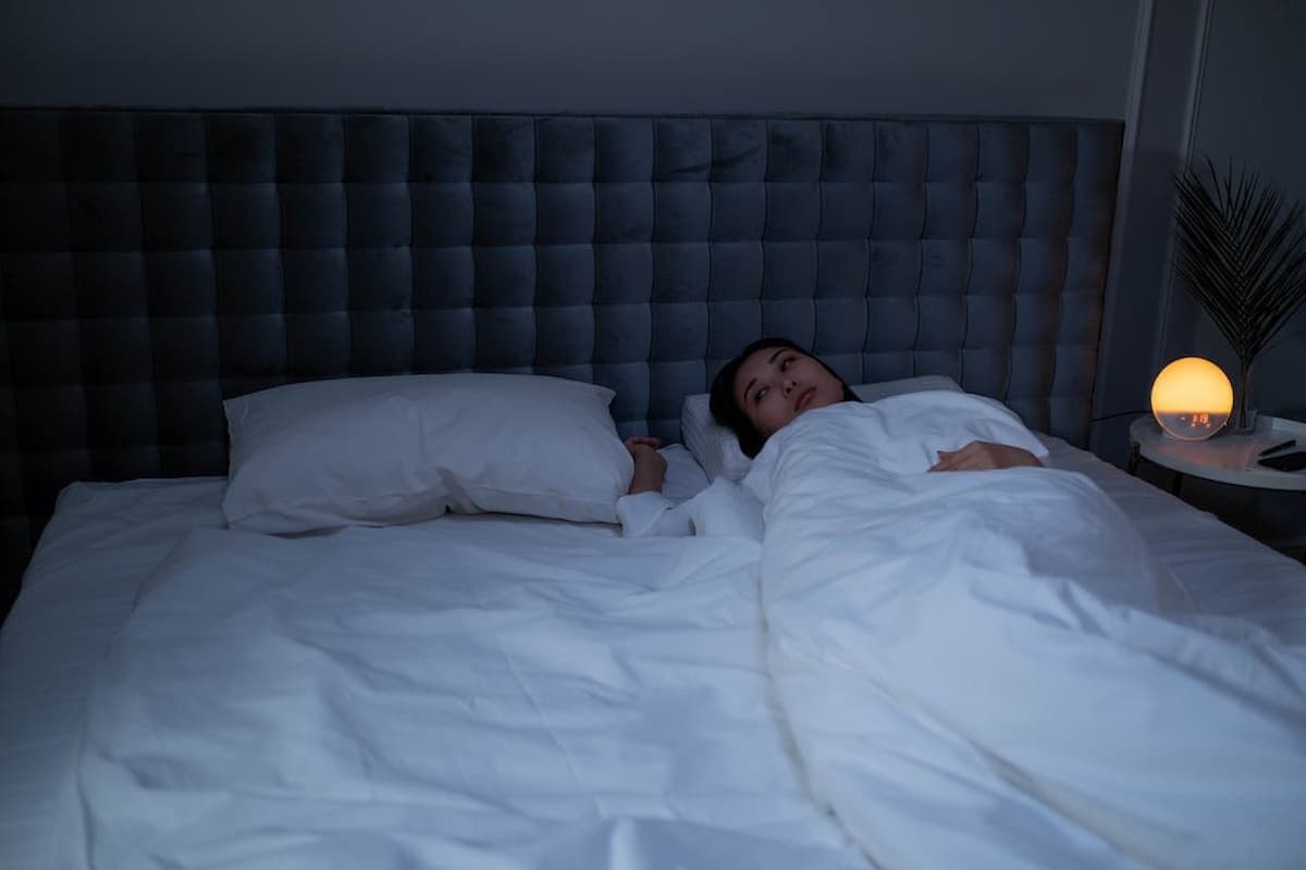 18 Cara Mengatasi Insomnia Secara Alami
