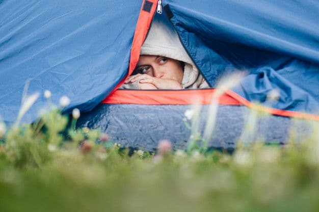 Berkemah di Musim Hujan? Baca Dulu Yuk 7 Tips Berikut Ini