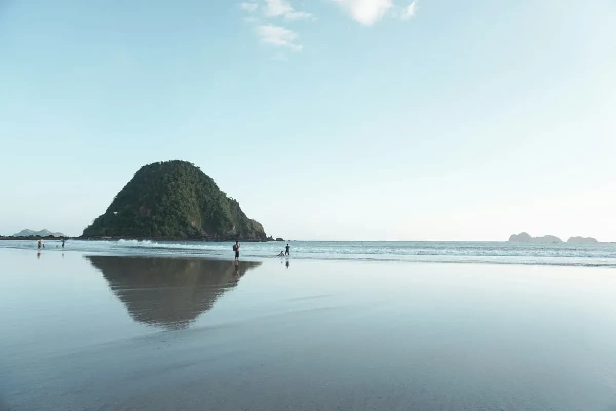 Green Bay Banyuwangi: Surga Tropis Tersembunyi di Jawa Timur