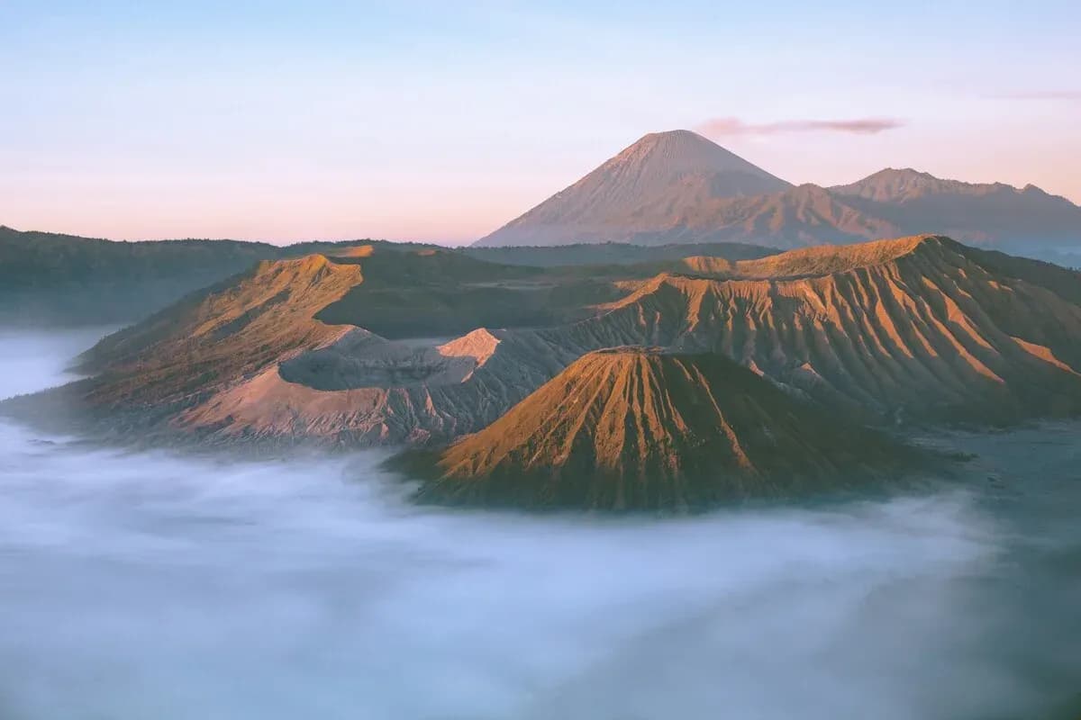 Berapa Biaya Liburan ke Bromo? Cek Estimasinya di Sini!