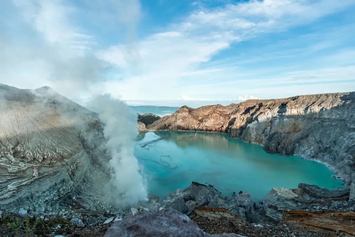 Kawah Ijen Trip: Chasing Banyuwangi’s Eternal Blue Fire