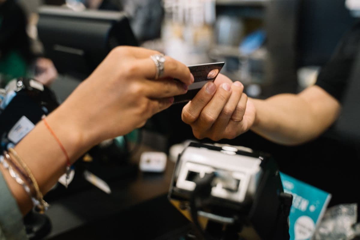 Ini Kelebihan dan Kekurangan Cashless