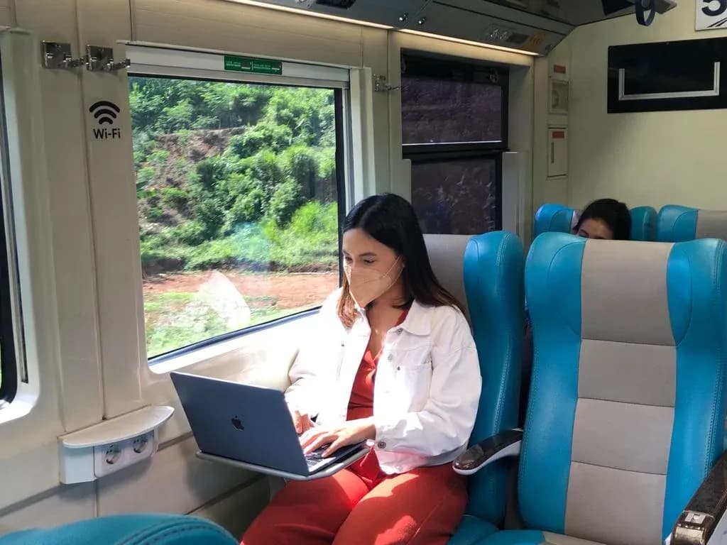 Update Syarat Naik Kereta Api Terbaru 2023, Cek Sebelum Beli!
