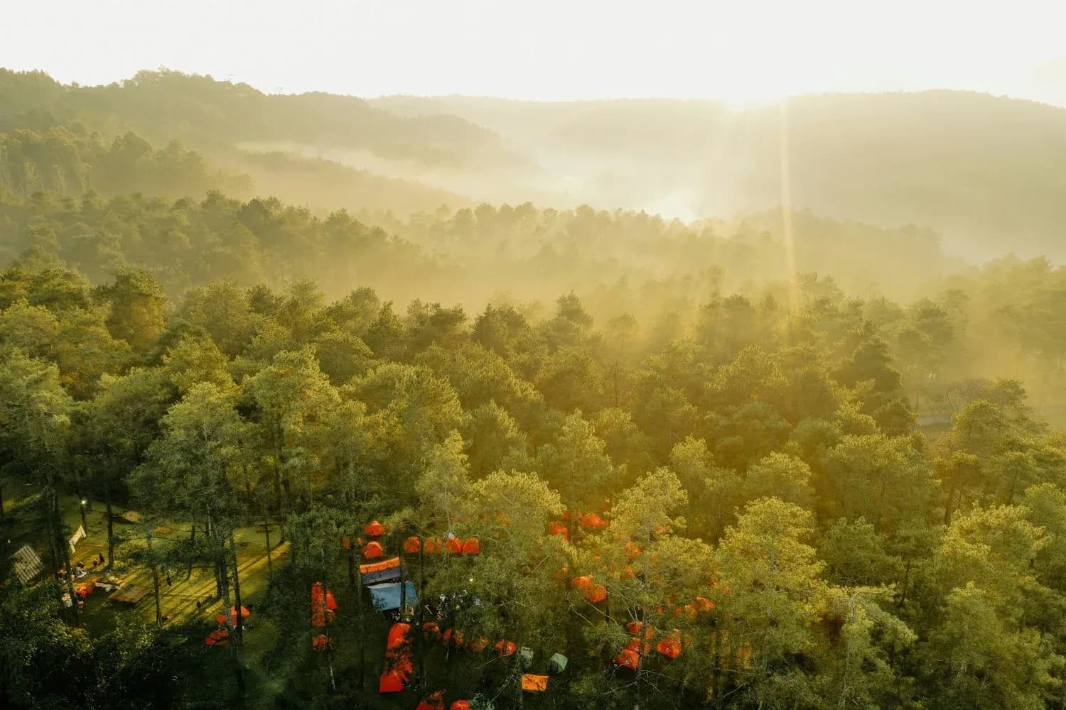 10 Tempat di Lembang Bandung Terfavorit yang Wajib Dikunjungi