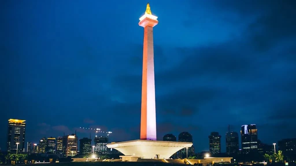 Berburu Oleh-Oleh Jakarta Selain Makanan yang Unik dan Memorable