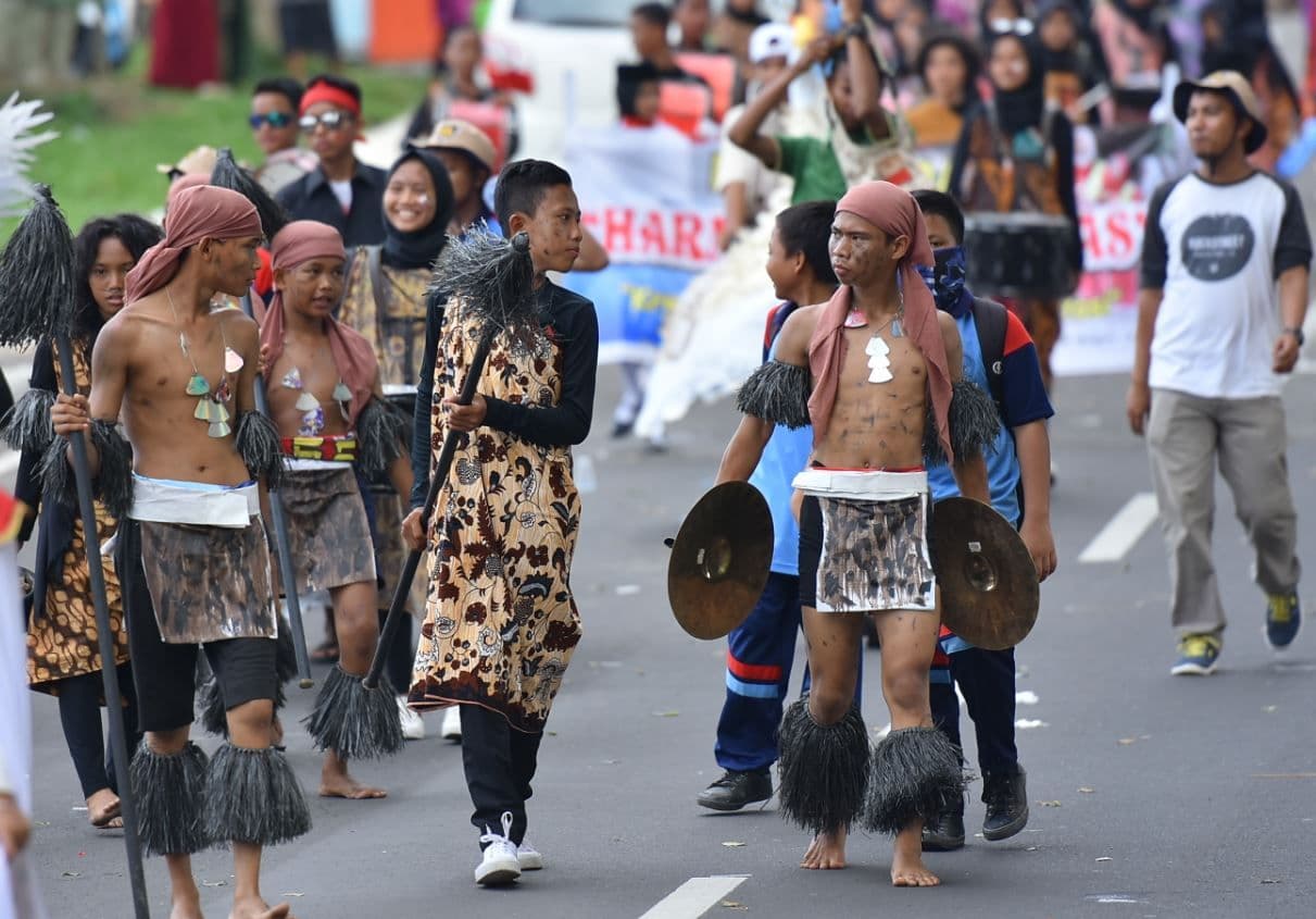 Mengenal Festival Karnaval Angso Duo di Jambi