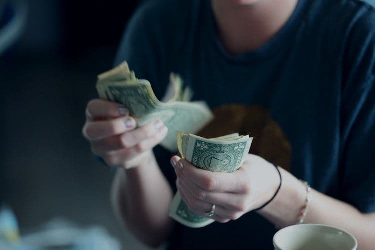 Tips Mengelola Kesehatan Keuangan di Tengah Pandemi COVID-19