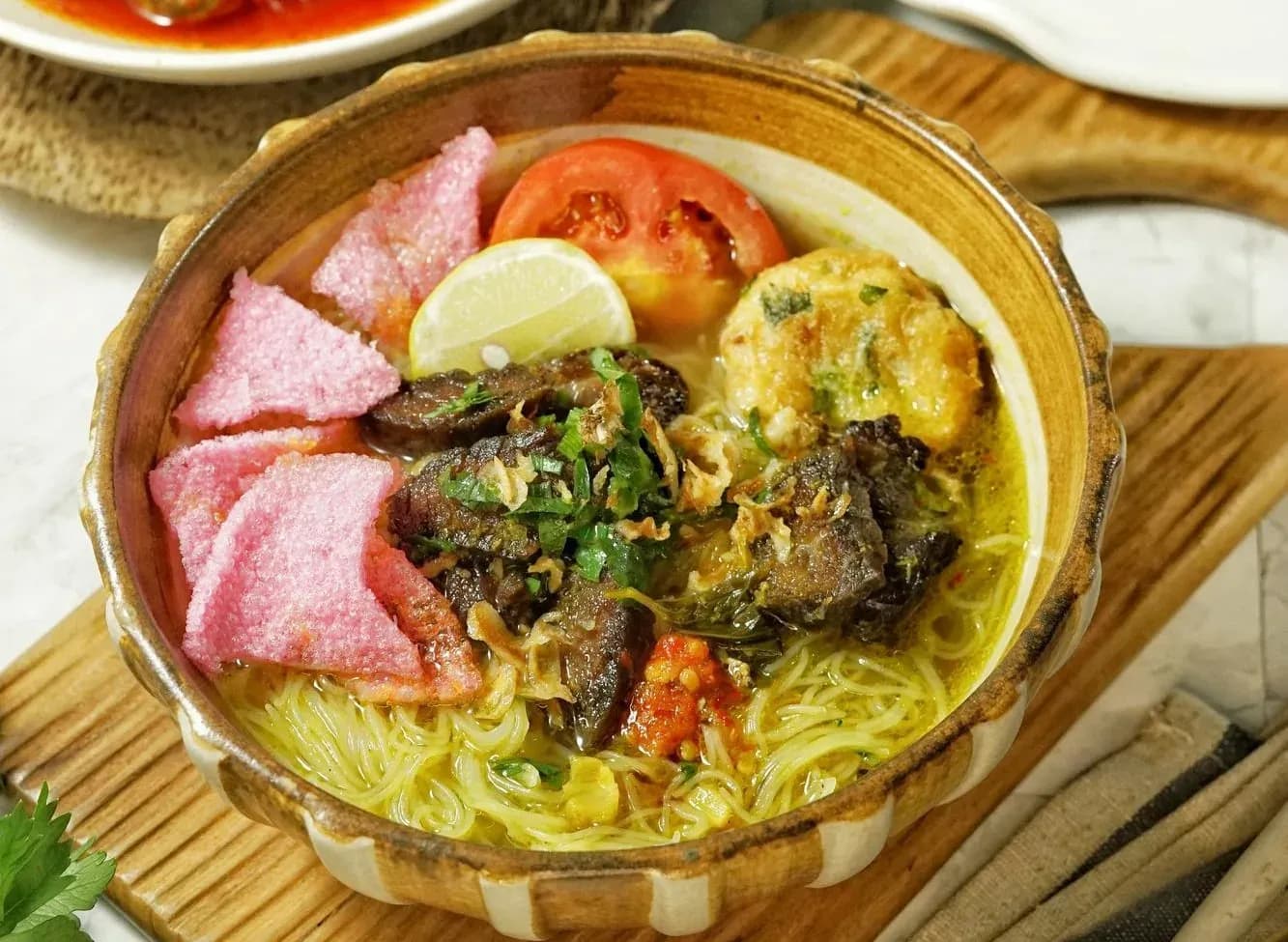 Dari Halte ke Halte: Top 10 Rekomendasi Kuliner Jakarta yang Anti Mainstream