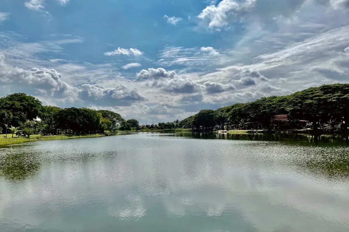 11 Tempat Wisata di Bekasi yang Seru dan Populer