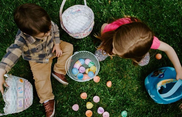 Sambut Paskah dengan 7 Tradisi Unik Perayaan Paskah di Dunia Berikut Ini, Meriah Loh!