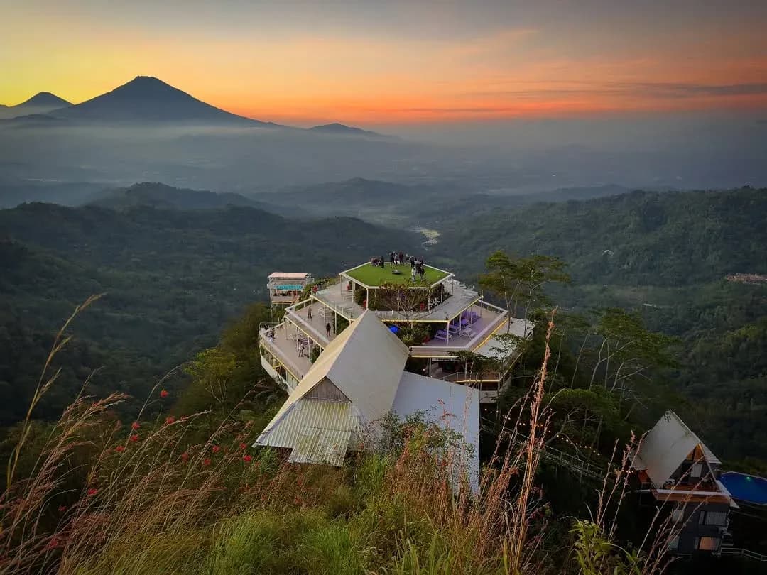 Menguak Indahnya Pesona Alam Bukit Menoreh