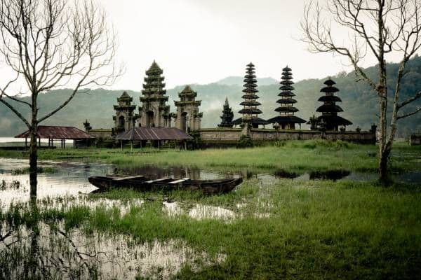 Sejuknya Danau Tamblingan Buleleng Bali