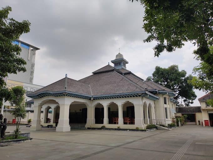 Napak Tilas Lewat 7 Destinasi Wisata Sejarah di Solo