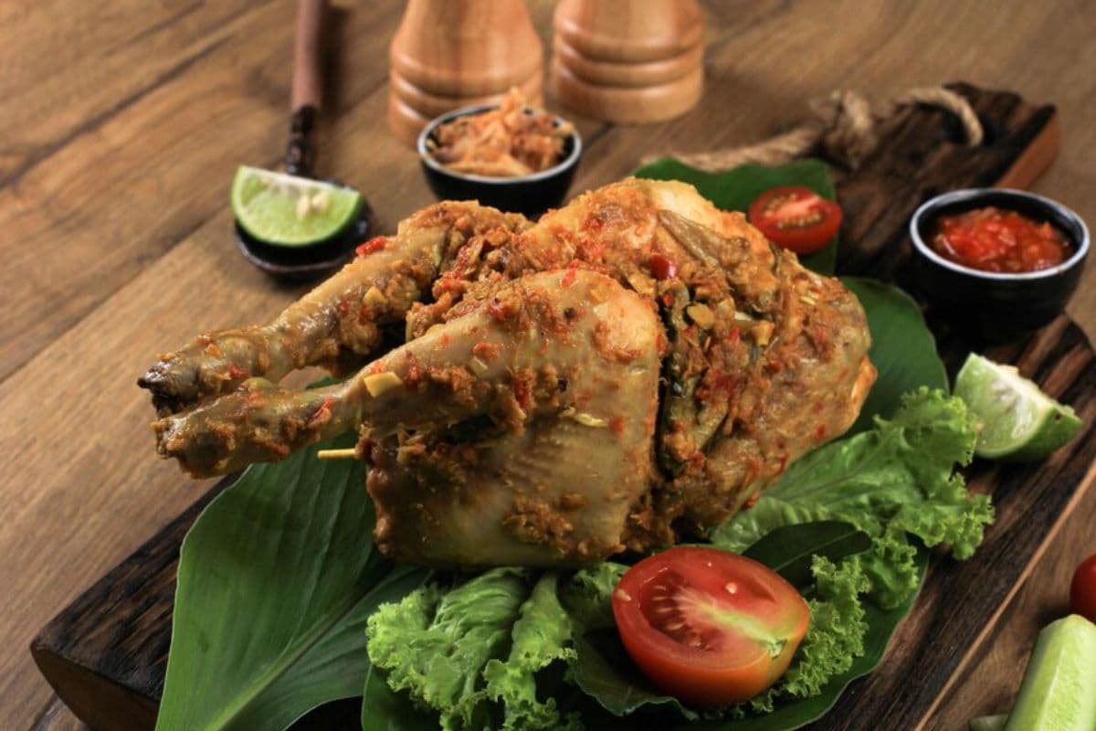 Mengenal Sejarah Ayam Betutu, Kuliner Tradisional Khas Bali