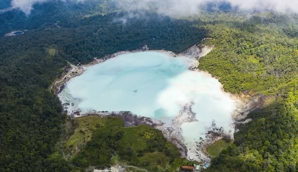 Talaga Bodas Garut: Pesona Alam yang Bikin Susah Move On