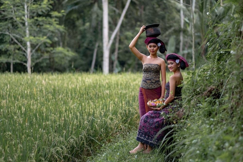 Ternyata, Ini 7 Kebiasaan Orang Bali yang Bikin Bali Jadi Surga Dunia!