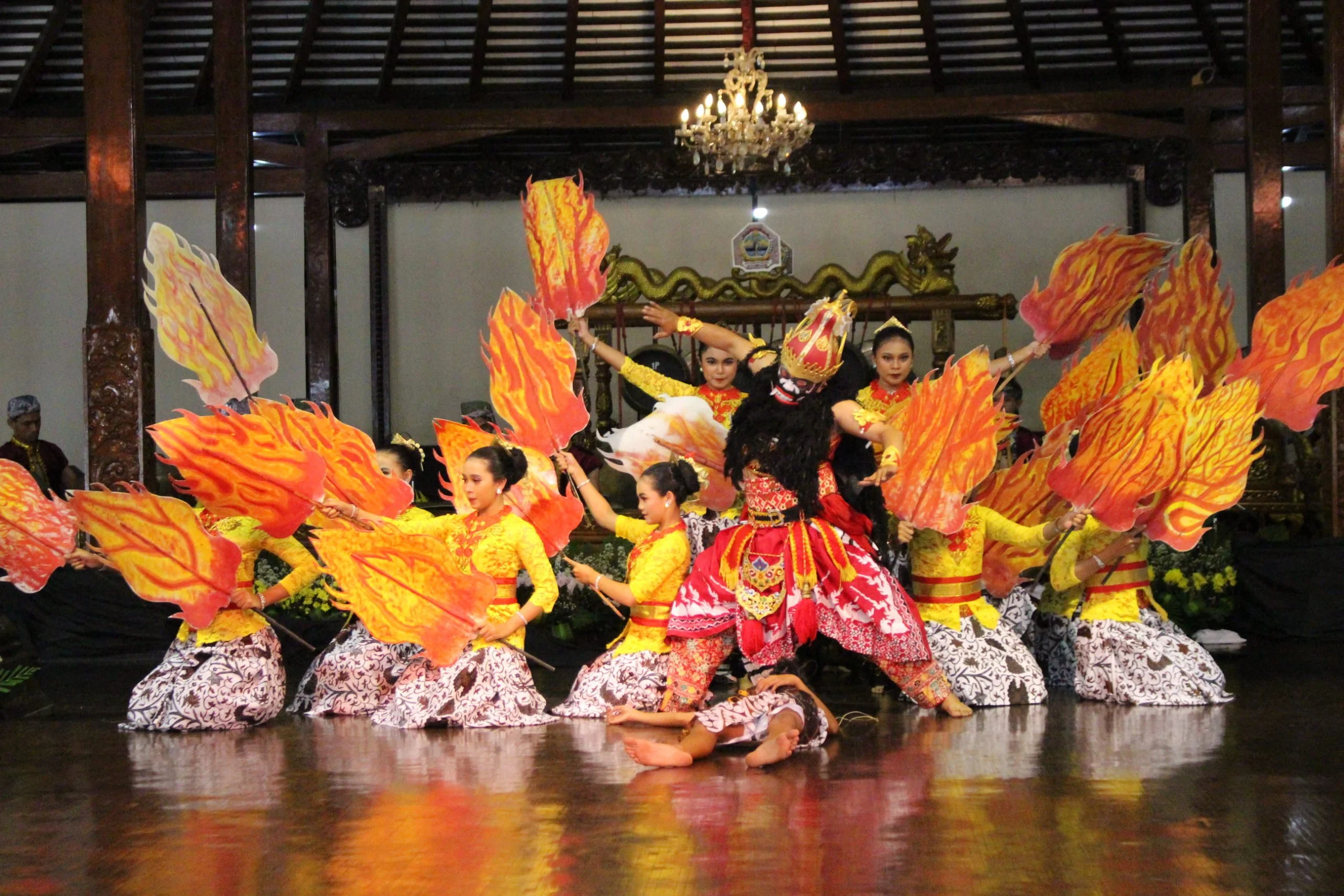 ruwat gimbal, telaga warna dieng