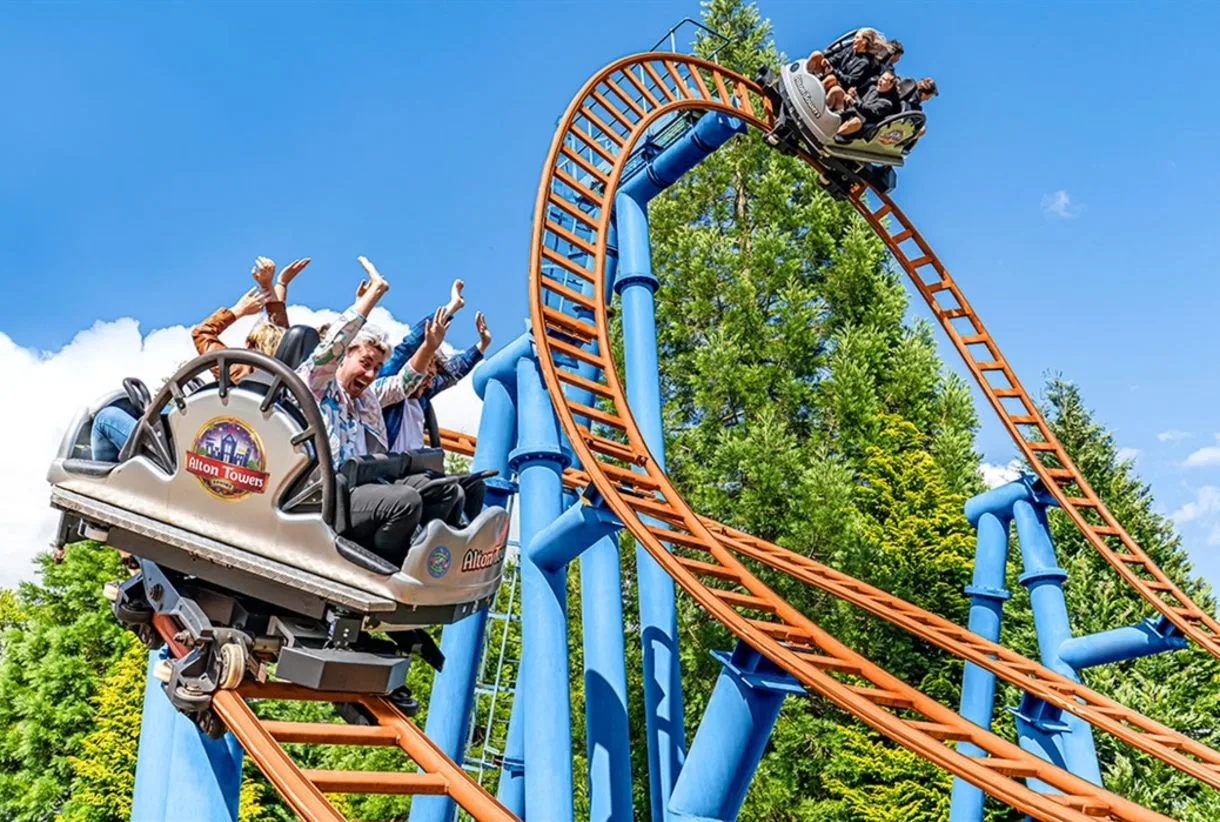 Alton Towers, taman bermain terbesar di dunia