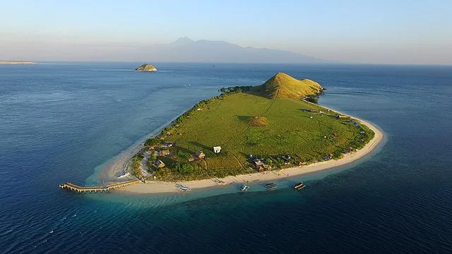 pulau kenawa