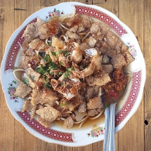 Mie Kopyok Pak Dhuwur