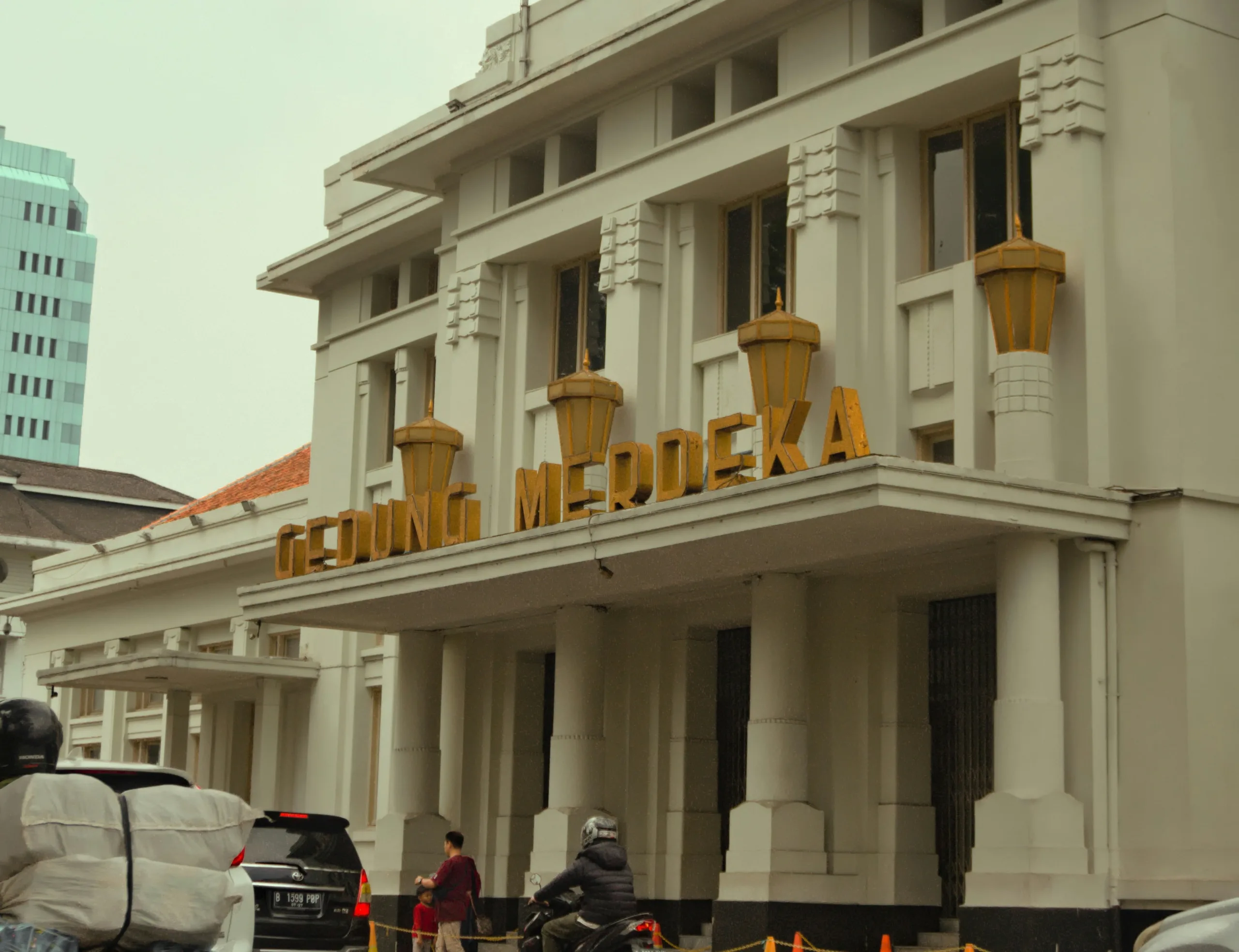 tempat wisata bandung yang bersejarah