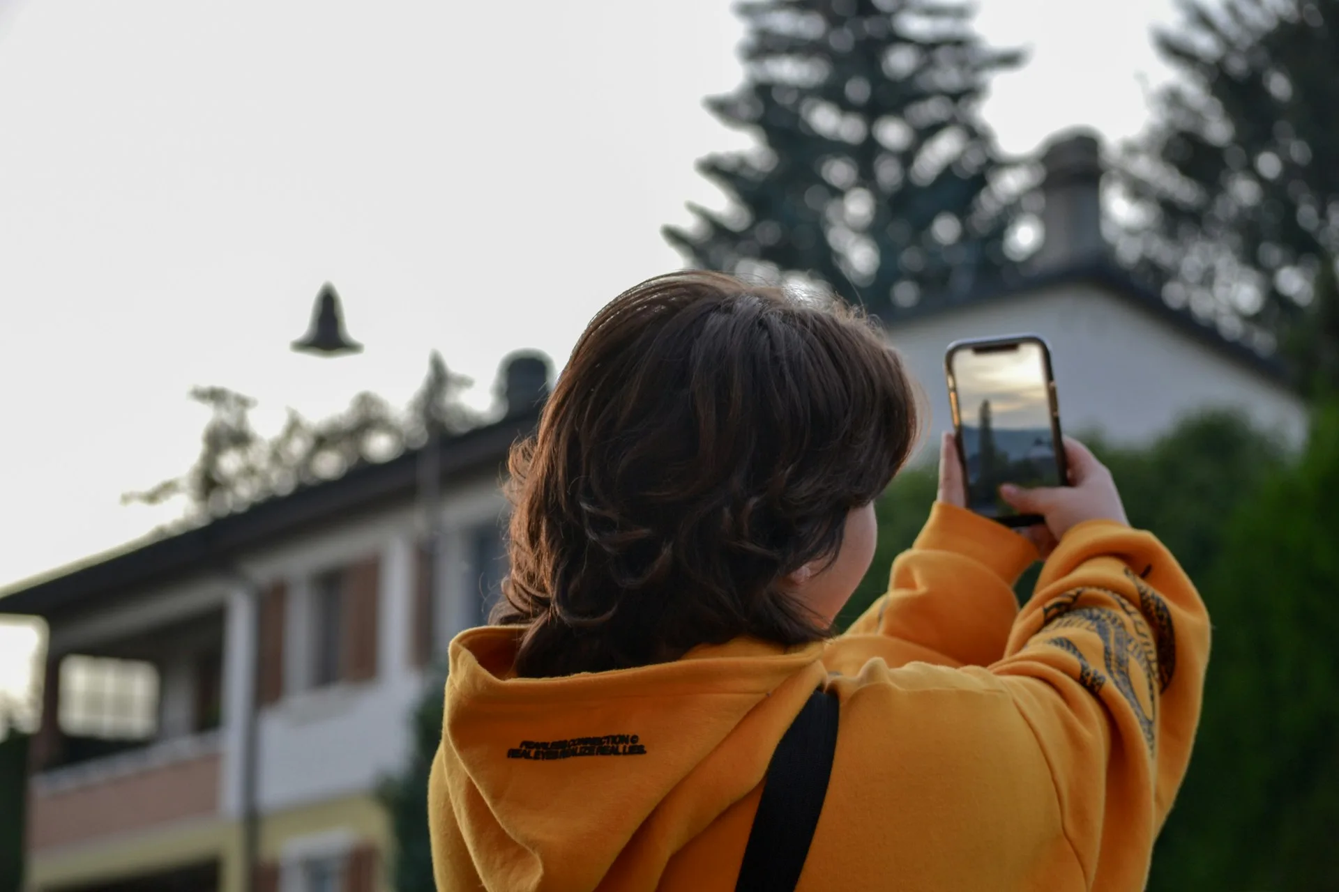 tips foto terlihat lebih tinggi